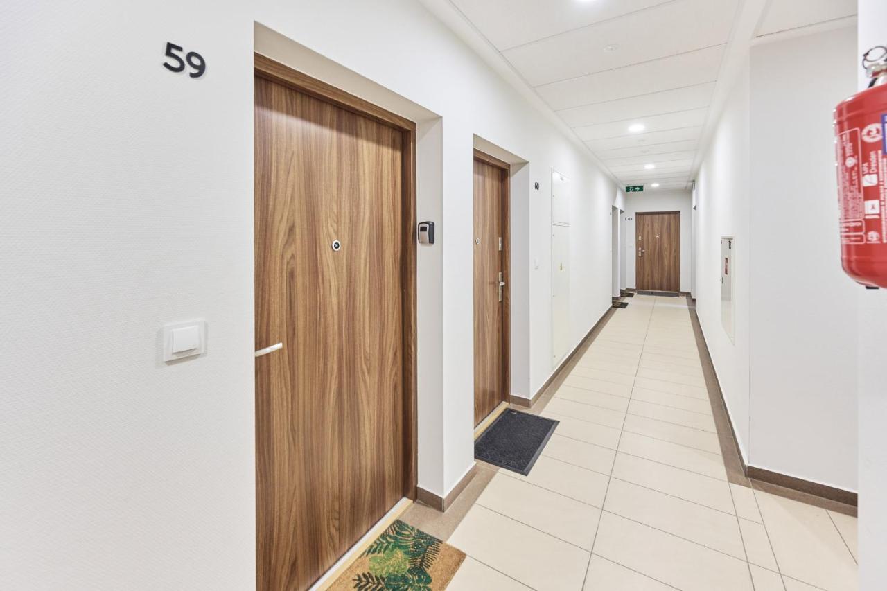 Apartment By The Oder River Wroclaw By Noclegi Renters Exterior photo